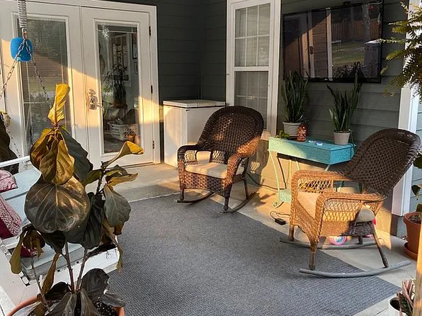 140 Sam Smith Cir, Crawfordville, FL 32327