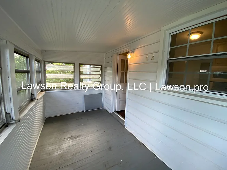 2106 Fallon Ave SE — Photo 15