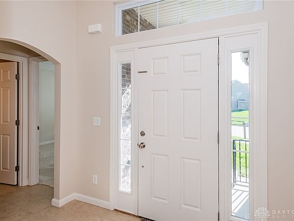 5th image of 2379 Gardner Dr
