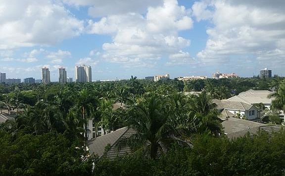 5th image of 19900 E Country Club Dr APT 501