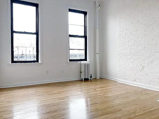 Rented by AJ Clarke | media 8