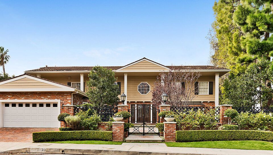 1st image of 15539 Aqua Verde Dr