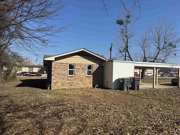 5th image of 200 S Muskogee Ave