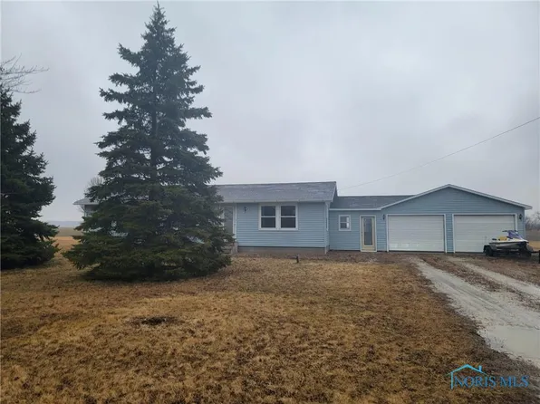 5151 N Lickert Harder Rd, Oak Harbor, OH 43449