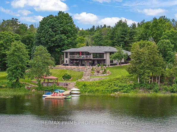 120 Black Lake Rd, Tay Valley, ON K7H 3C5