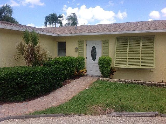 1st image of 5485 Avenida Pescadora