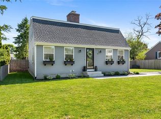 12 Highview Ave, Warren, RI 02885