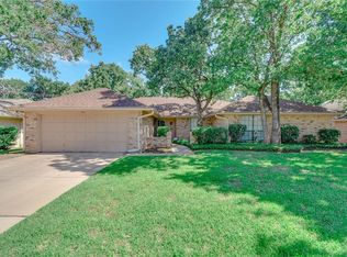 5109 Overridge Dr, Arlington, TX 76017