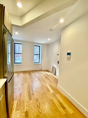 Rented by Abba Realty Associates INC | media 27