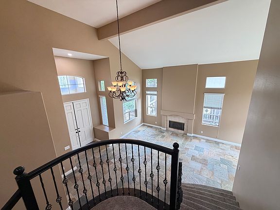 3rd image of 2386 Green River Dr