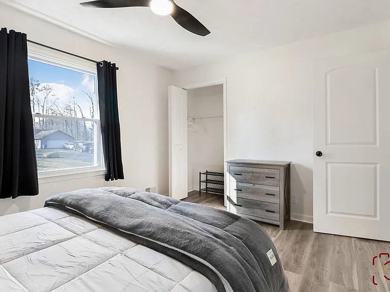 31 Saratoga Dr — Photo 31
