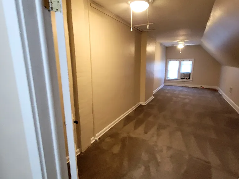 2266 Grandview Ave — Photo 55