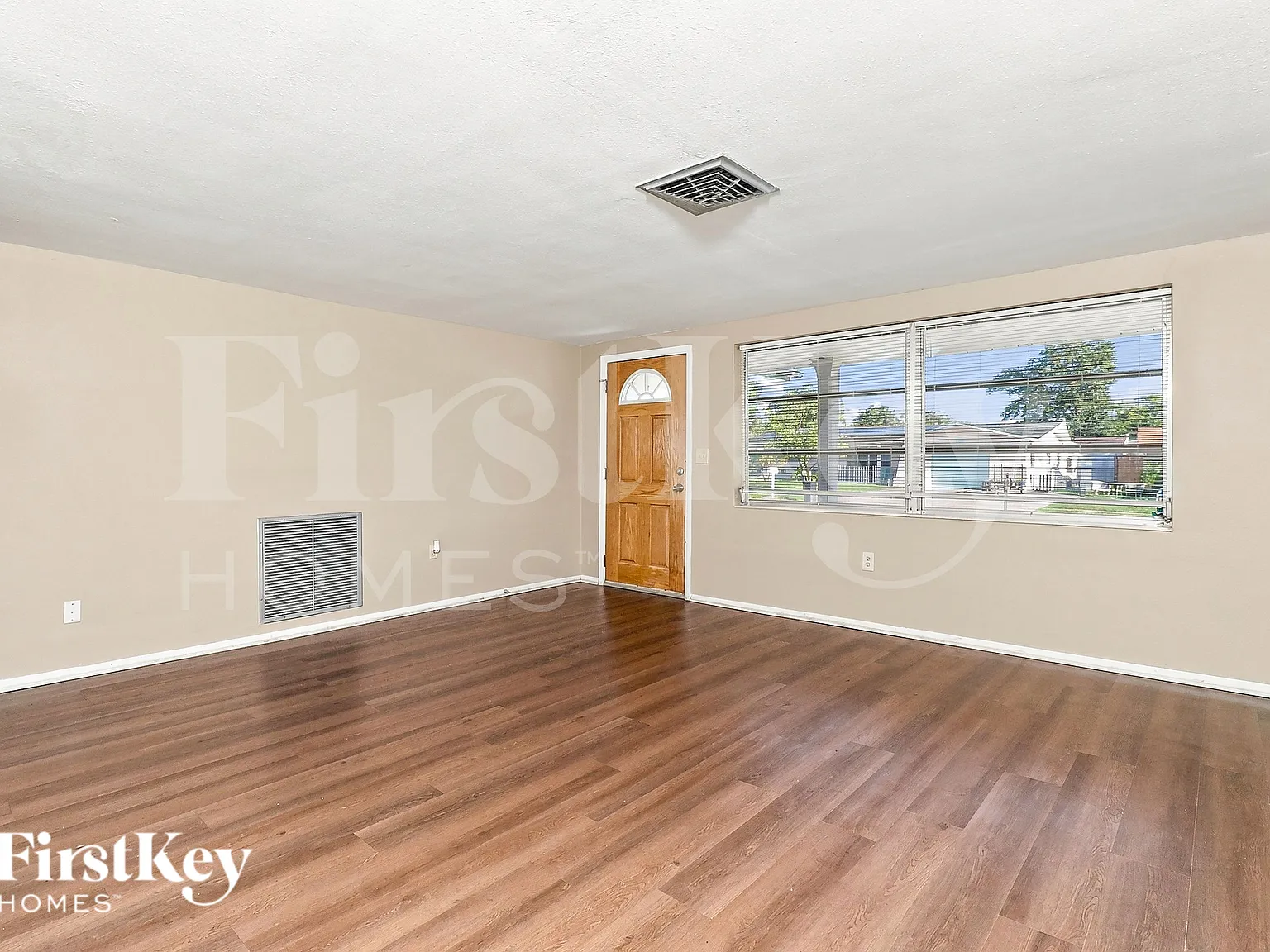 2 bed, 2.0 bath, 1314 sqft, $1,880 — Photo 4
