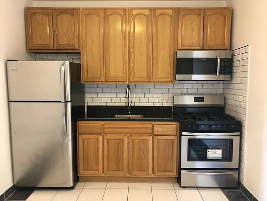 Rented by Vass Stevens Group | media 17