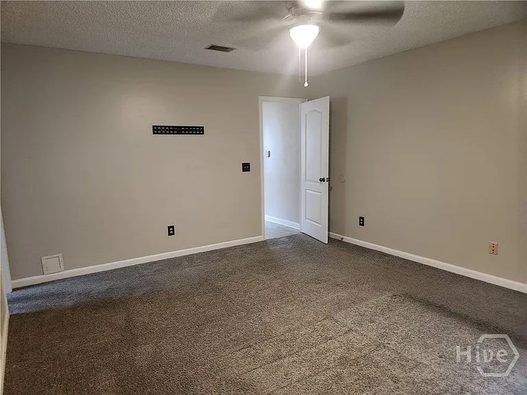 1010 Barley Dr — Photo 9