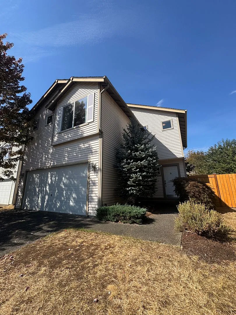 Spacious 3-Bed, 2-Bath Home Near Kentlake High School | Great Location! — Photo 1
