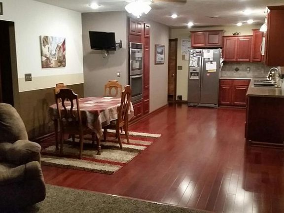 Open kitchen