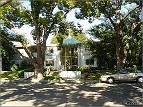 1st image of 939 Mayflower Ave