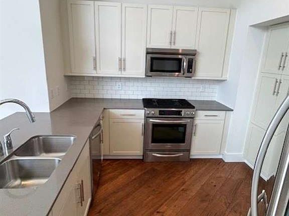 5th image of 1100 Howell Mill Rd NW Unit 913