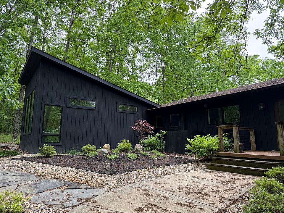 1st image of 3484 Hickory Hill Dr