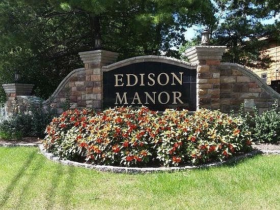 Edison Manor