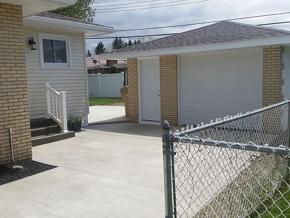 3rd image of 9 Joanne Ln