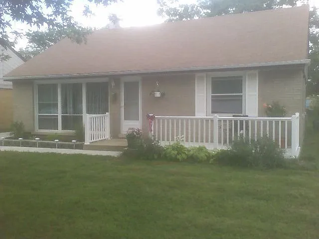 1107 Bristol Ave photo 1