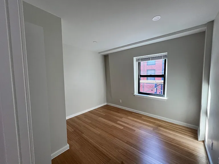 Deacon Court - 1661 Washington Street — Photo 222