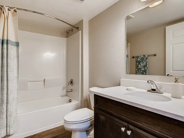 Nash Springs Apartments — Photo 12