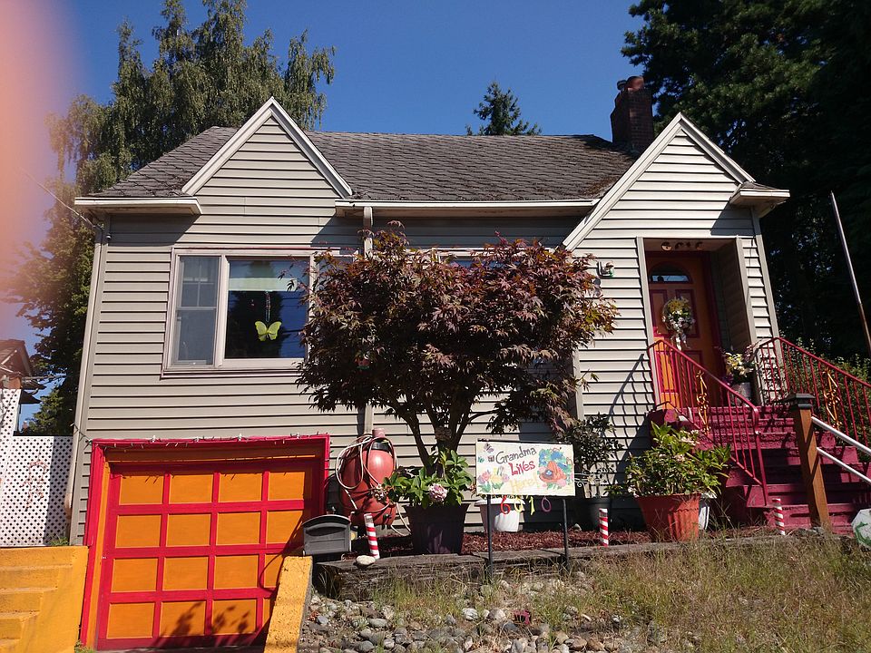 1st image of 6010 25th Ave NE