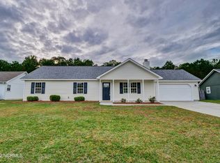 146 Byrum Run, Hubert, NC 28539