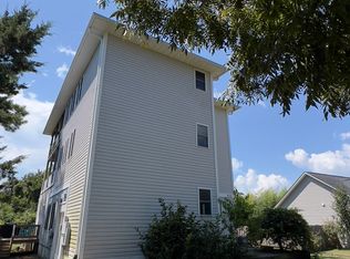 510 Hickory Point Rd #1, Hampstead, NC 28443