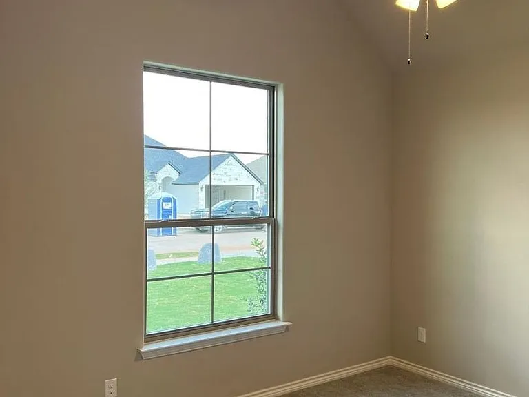 173 Crenshaw Ct — Photo 22