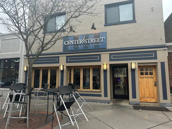 137 N Center St APT 2, Northville, MI 48167