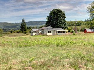 38285 Larsen Ln, Astoria, OR 97103