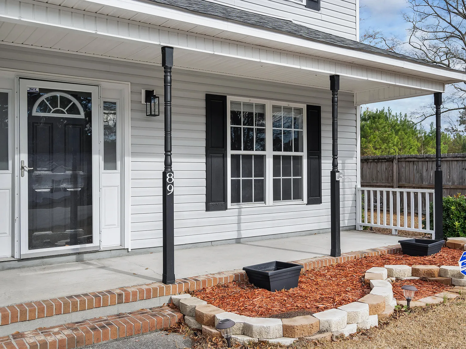 3 bed, 2.5 bath, $1,700 — Photo 3