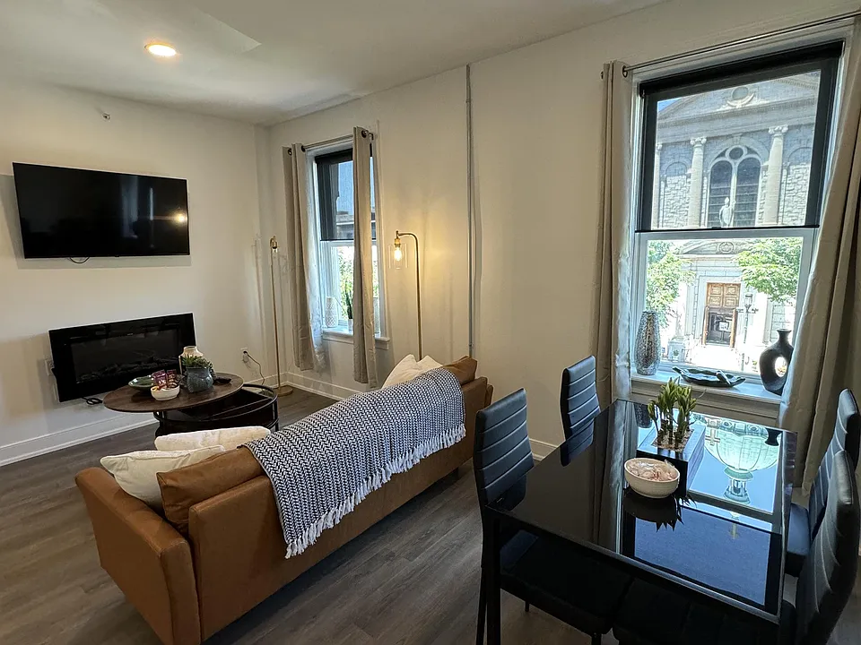 205 State St #3