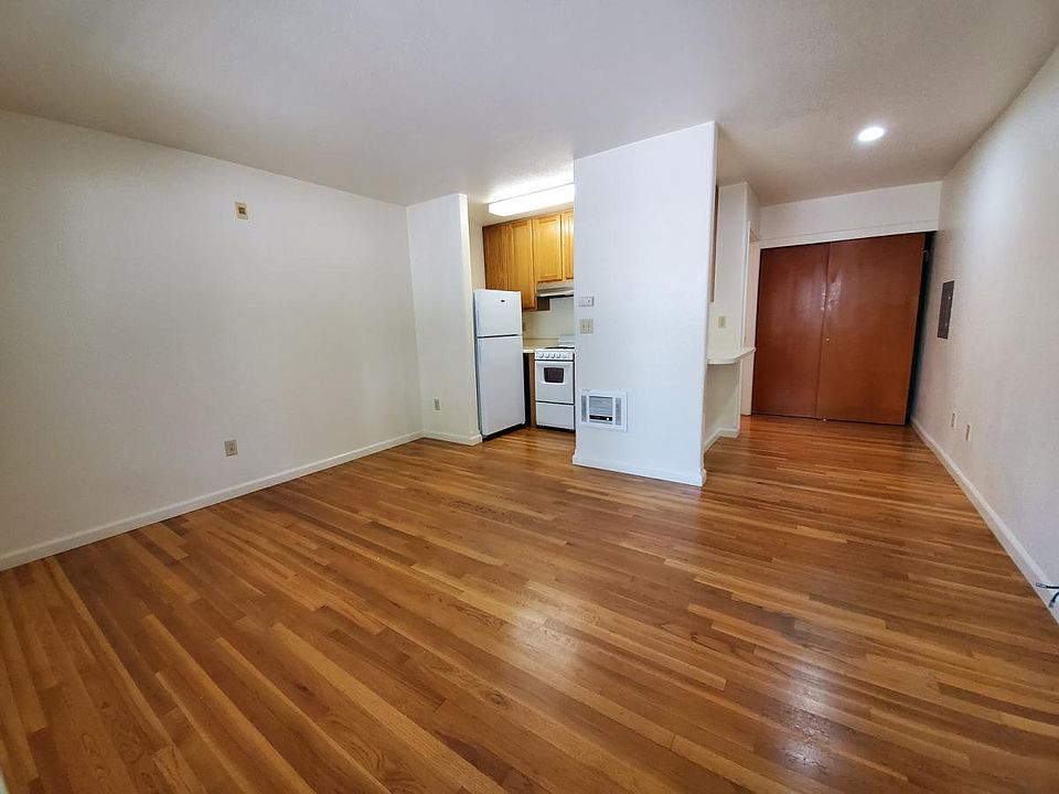 1st image of 435 S 6th St #6