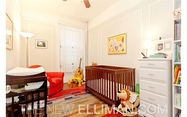 Sold by Douglas Elliman | media 16