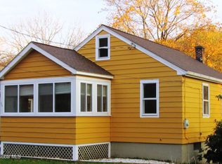 60 Seaman Ave, Castleton, NY 12033