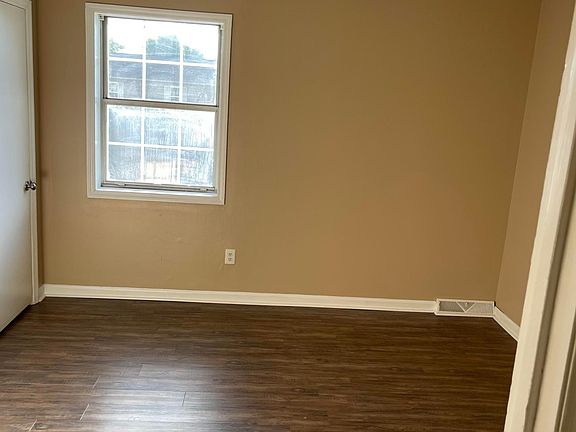 5th image of 3212 Barnwood Ave #C