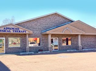 1007 N Main St, Mitchell, SD 57301