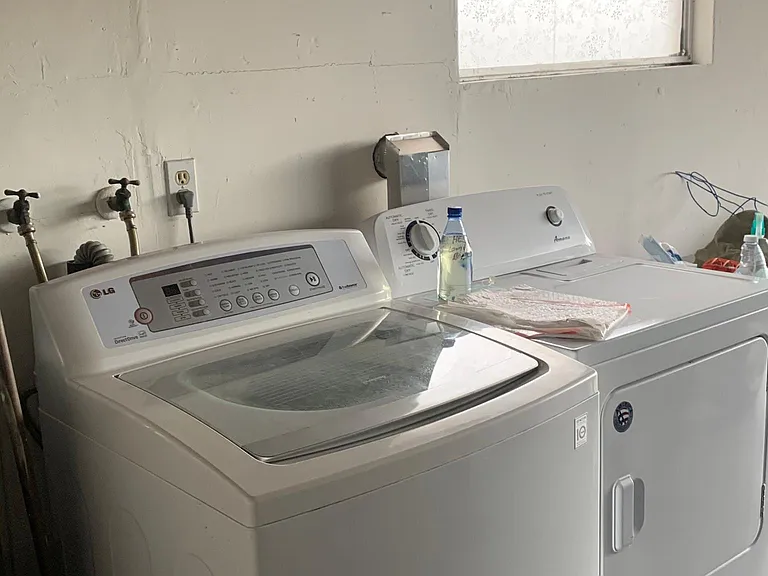 Scheduled free washer dryer use