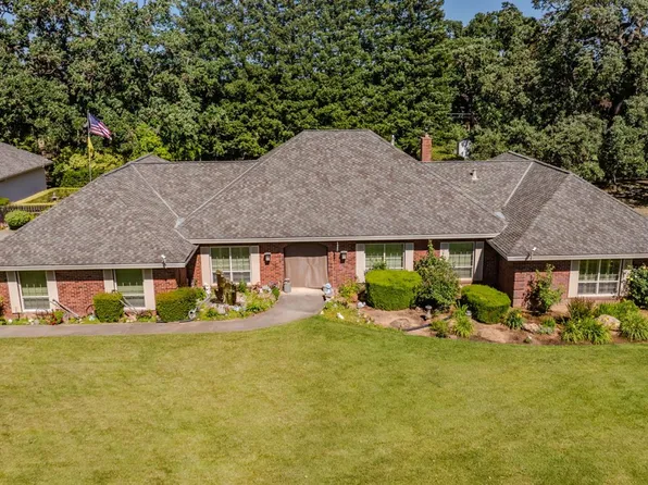 9069 Bader Rd, Elk Grove, CA 95624