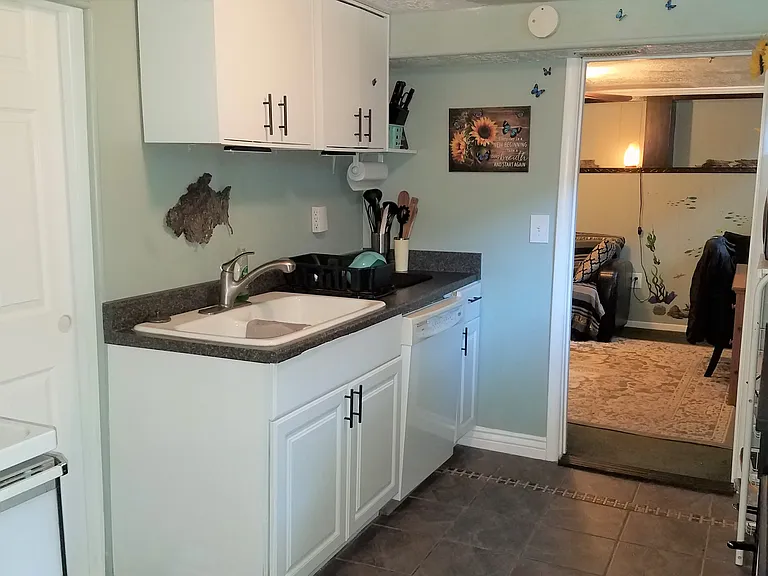 655 E Riviera Cir — Photo 4
