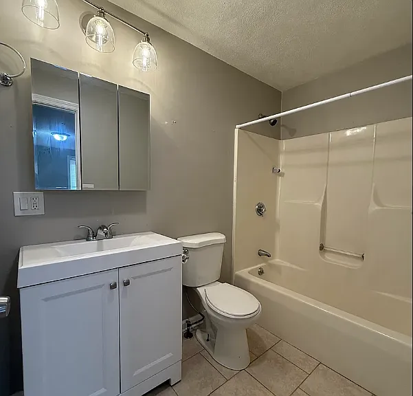 7 Medford St #1R — Photo 9