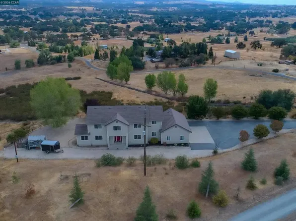 426 Sheris Pl, Valley Springs, CA 95252