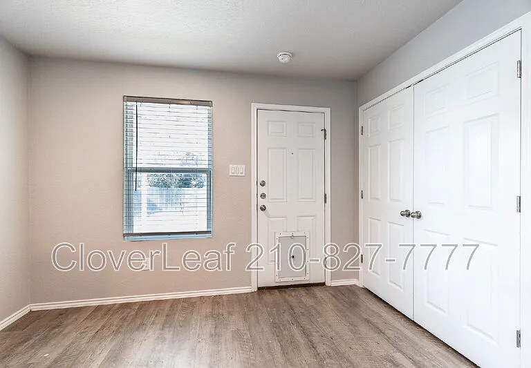 5806 Machaela Trce — Photo 14