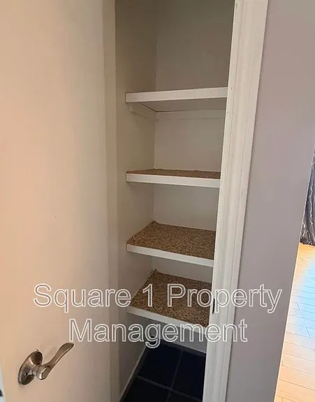 10255 117th St NW #19 — Photo 8