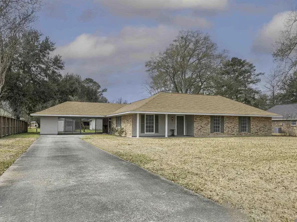 227 Pecan Ave, New Roads, LA 70760
